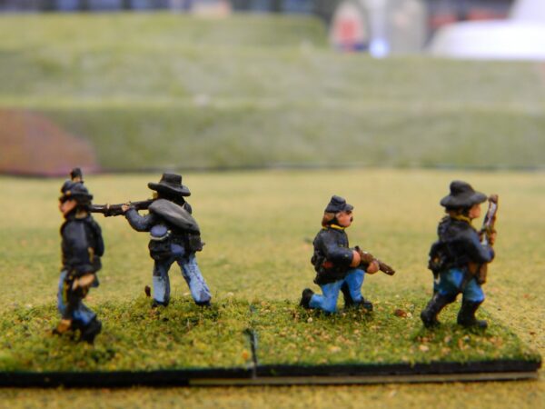 Union Dismounted Cavalry-side